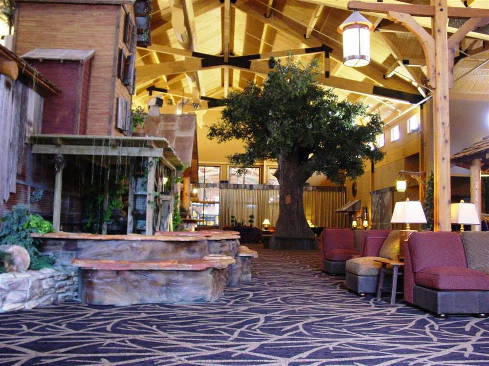 Grand Lodge Hotel Wausau - Ротшильд Интерьер фото